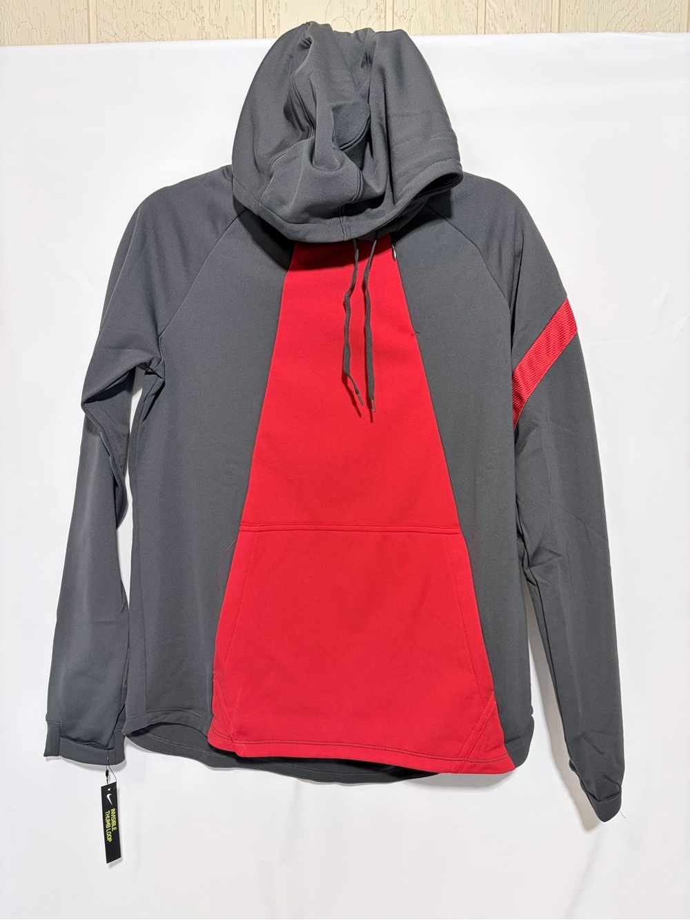 NWT Women’s Nike Dri-Fit Hoodie Size Medium